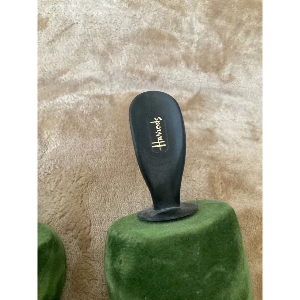 Harrods Green Velvet Flocked Shoe Trees Pair Size Medium Luxury Shapers